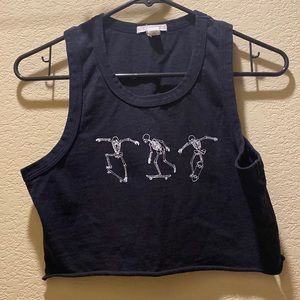 Black skeleton skater cropped tank